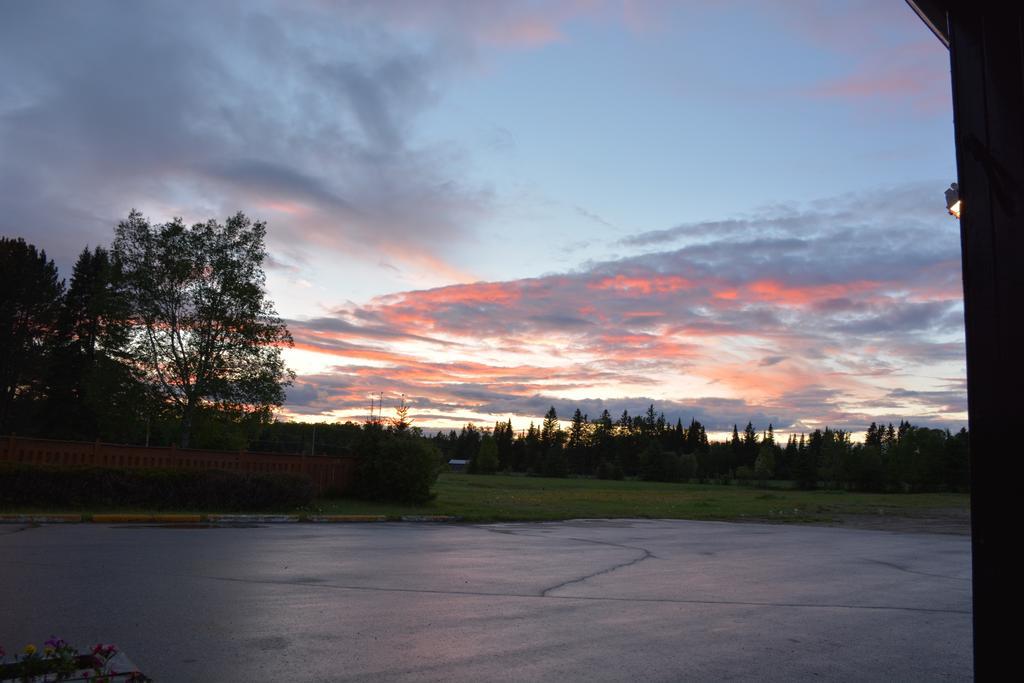 Auberge Godard Nominingue ภายนอก รูปภาพ